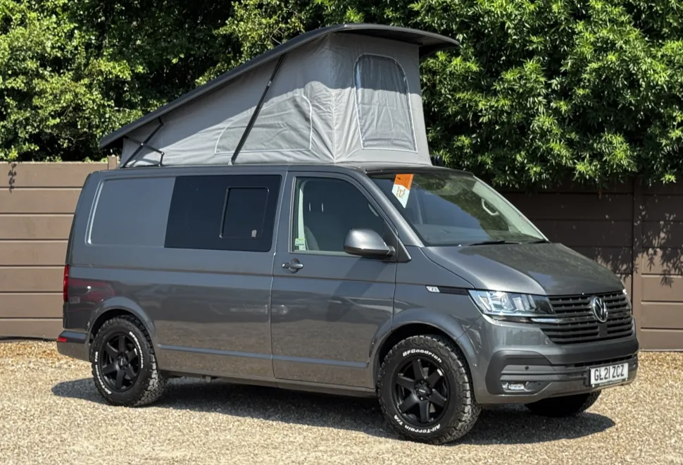 Volkswagen T6 Highline 8 Ball  2021