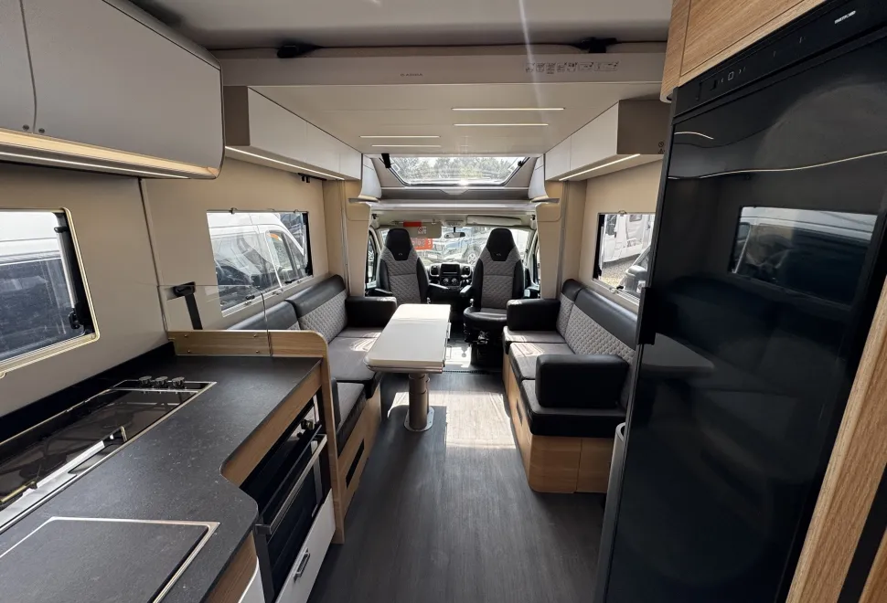 Adria Matrix Plus 600DT  2022