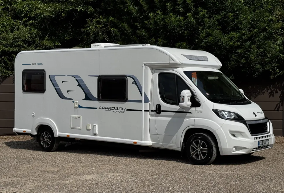 Bailey Approach Advance 665  2015