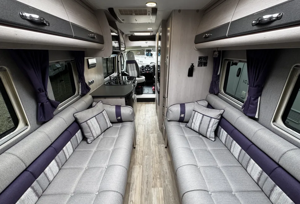 Auto-Sleepers Warwick XL   2021