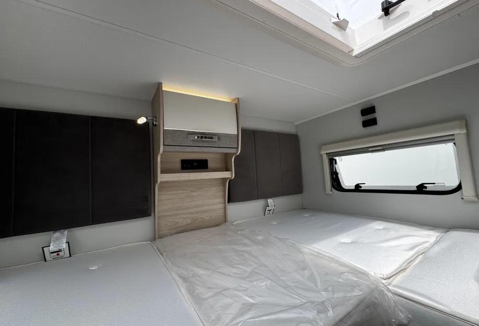 Elddis Autoquest 194  2025
