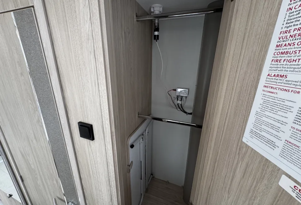 Elddis Autoquest 194  2025