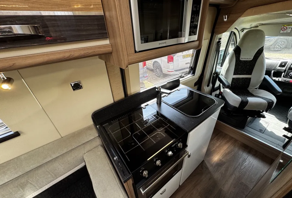 Autocruise Rhythm   2015