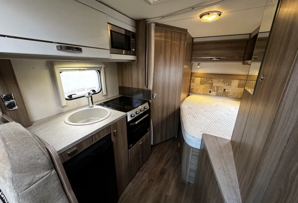 Swift Lifestyle 664  2016