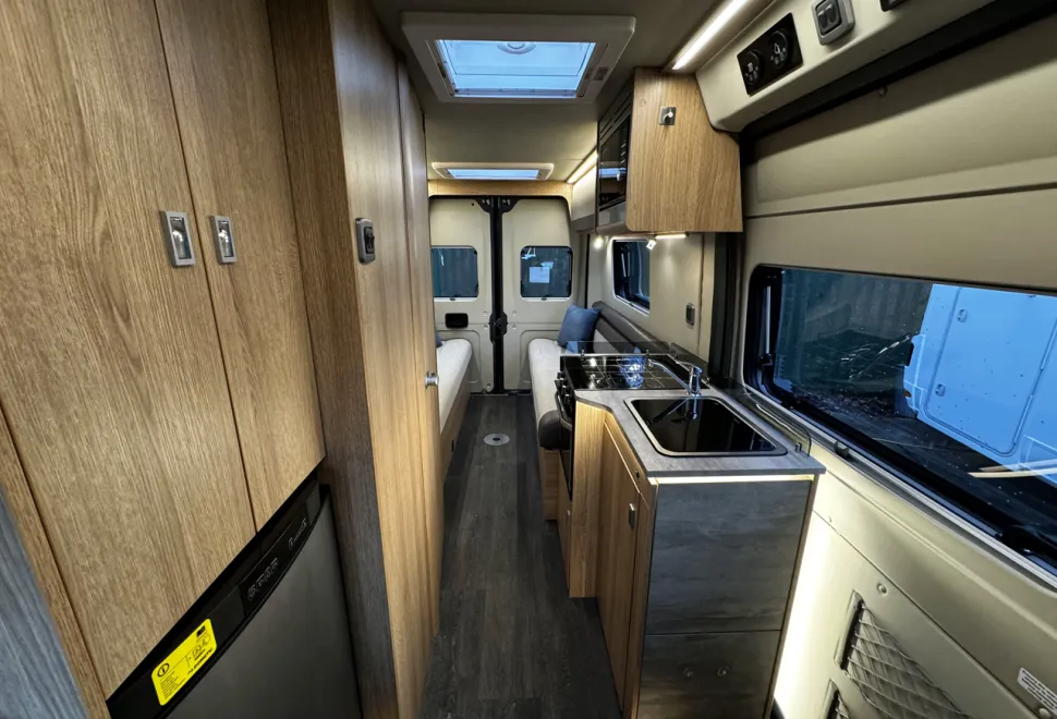 Auto-Trail V-Line 610 SE  2023