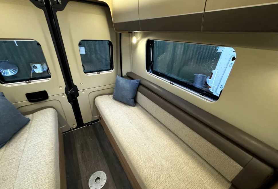 Auto-Trail V-Line 610 SE  2023