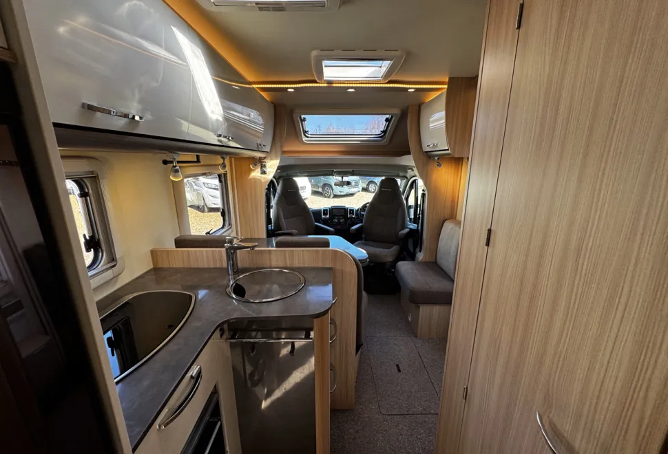 Burstner Lyseo T744  2017