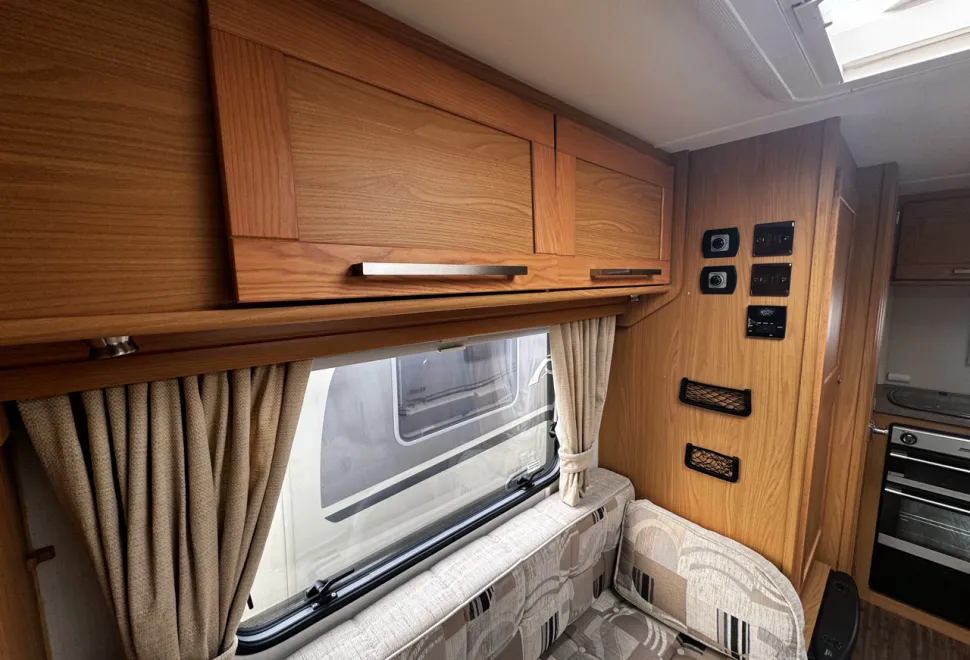 Elddis Sunseeker 115  2011