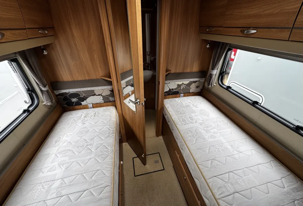 Swift Bolero 712SB  2012