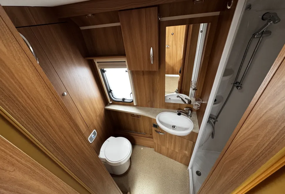 Swift Bolero 712SB  2012