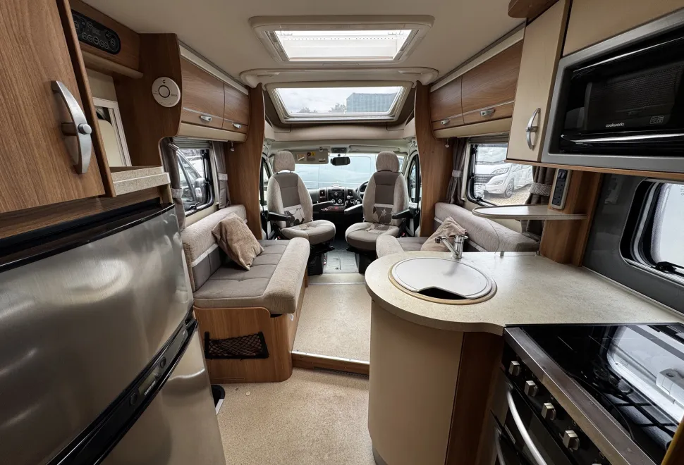 Swift Bolero 712SB  2012