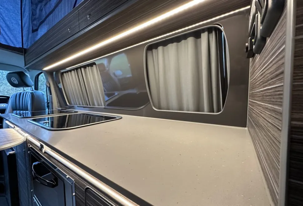 Volkswagen  Caledonian Campervan 2021