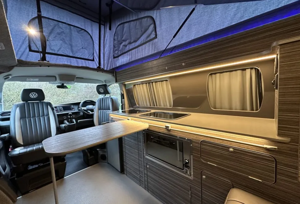 Volkswagen  Caledonian Campervan 2021