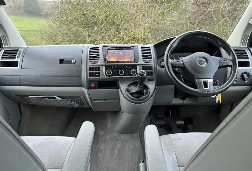 Volkswagen  California SE 2012