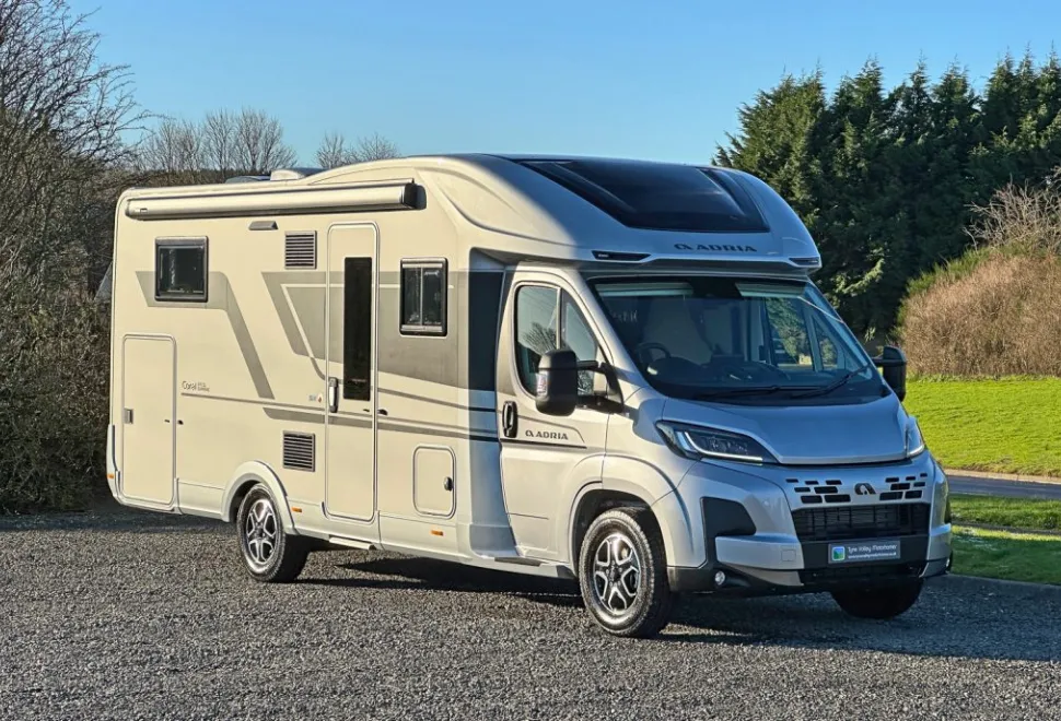 Adria  Coral Supreme 670DL 2025