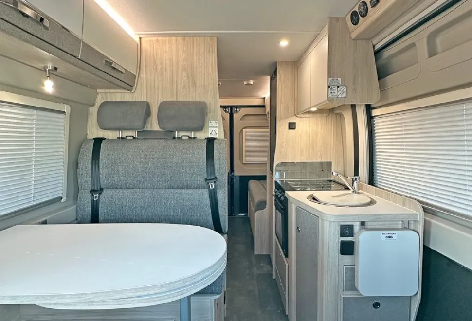Elddis  Autoquest CV80 2026