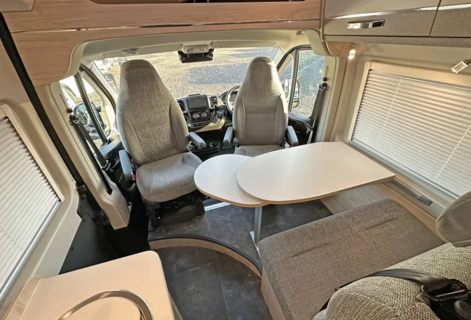 Elddis  Autoquest CV80 2026
