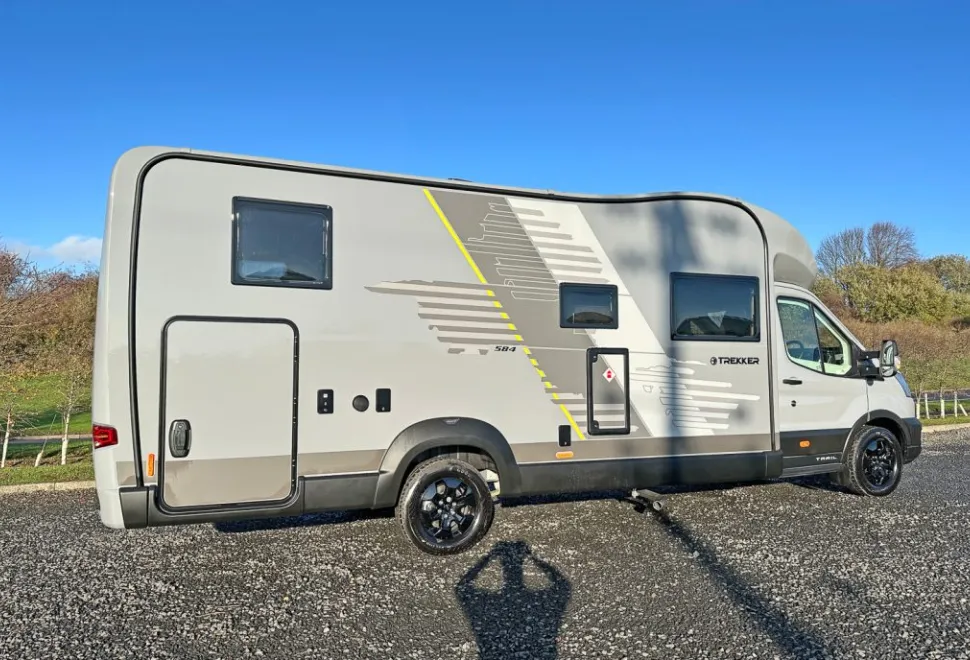 Swift  Trekker 584 2026