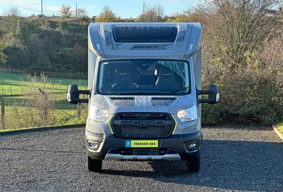 Swift  Trekker 584 2026