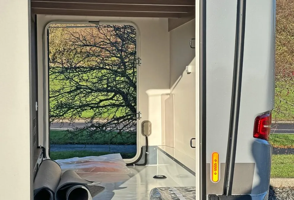 Swift  Trekker 584 2026