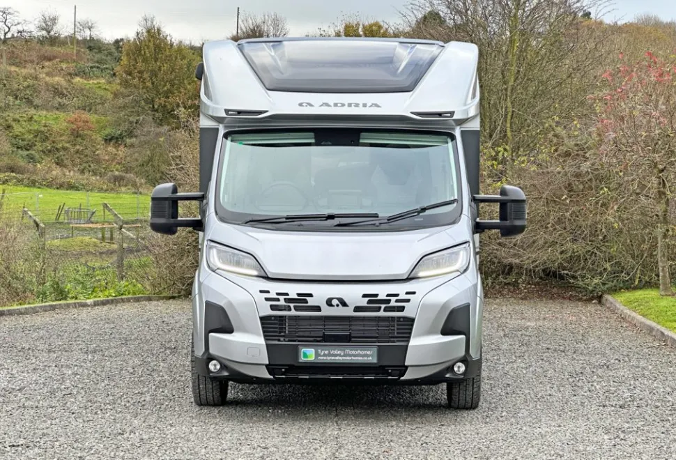 Adria  Coral Supreme 670 DC 2026