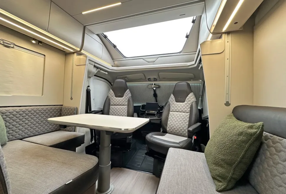 Adria  Matrix Supreme 670 SC 2026