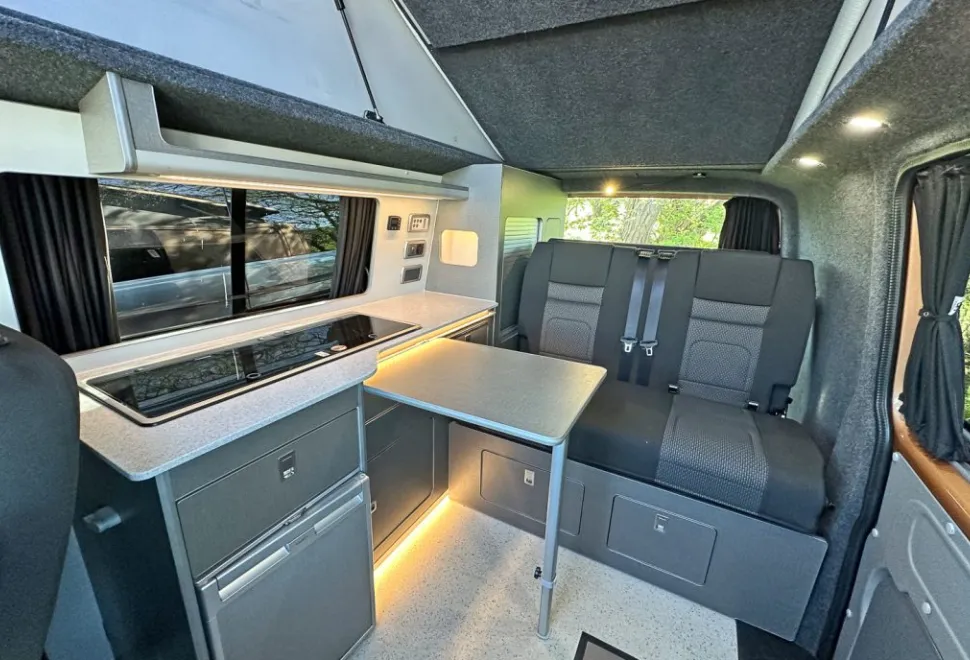 Volkswagen  Transporter Campervan 2021