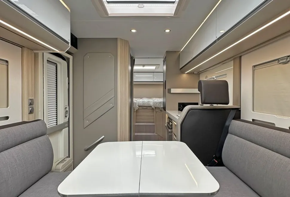 Adria  Compact Supreme DL 2026