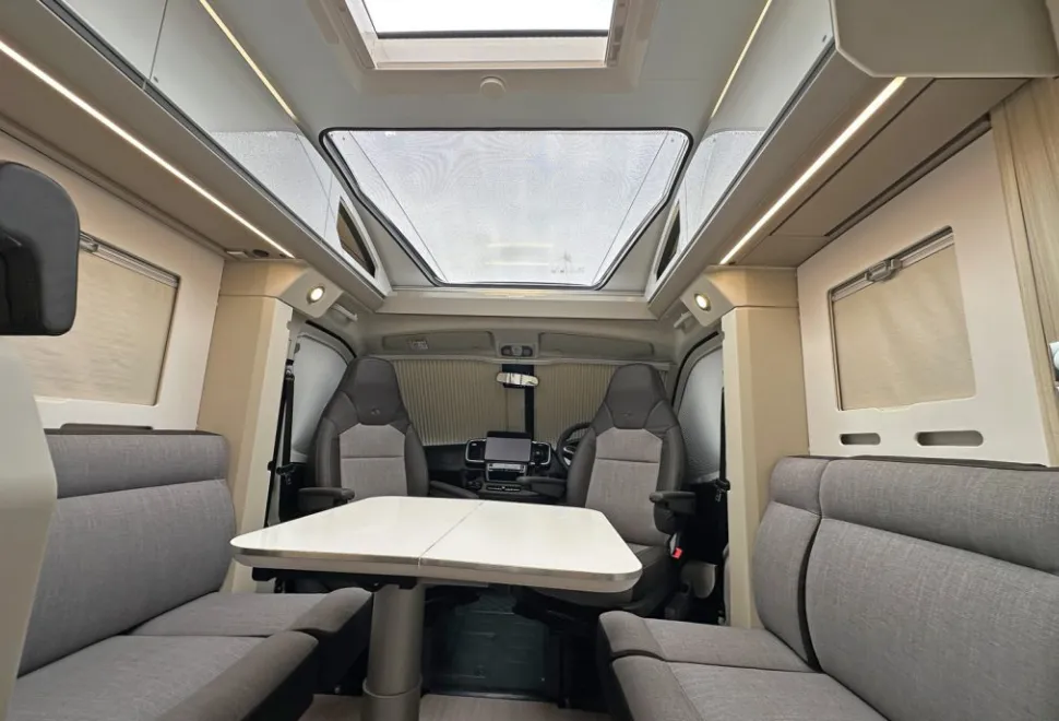 Adria  Compact Supreme DL 2026