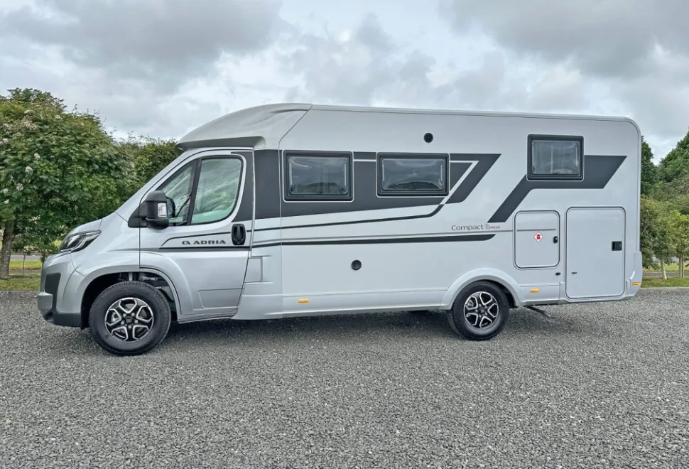 Adria  Compact Supreme DL 2026