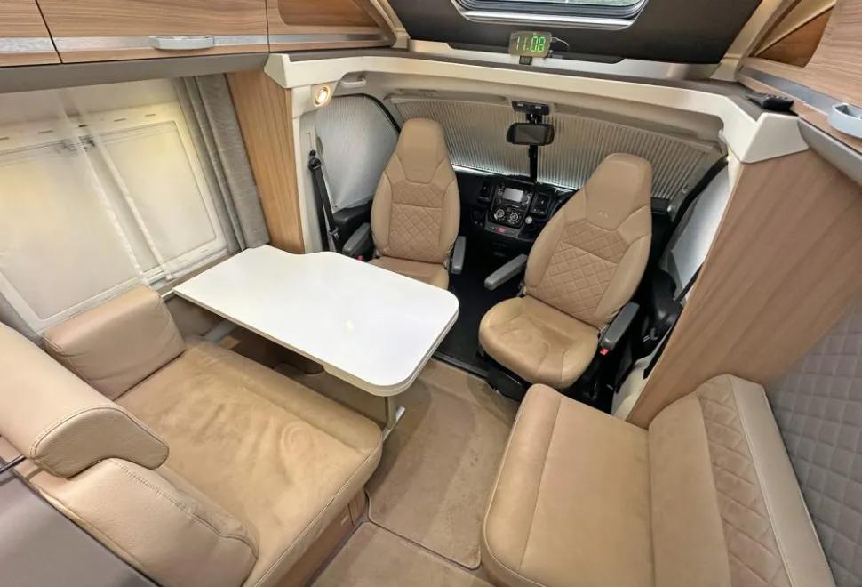 Adria  Coral Axess 670 SC 2019