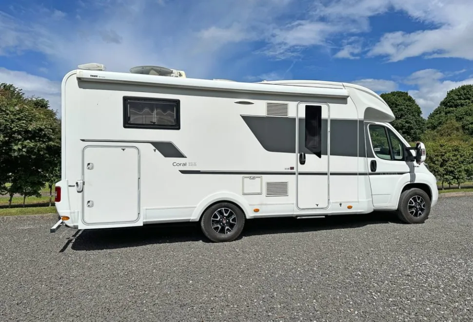 Adria  Coral Axess 670 SC 2019