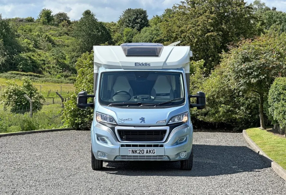 Elddis  Signature 155 2020