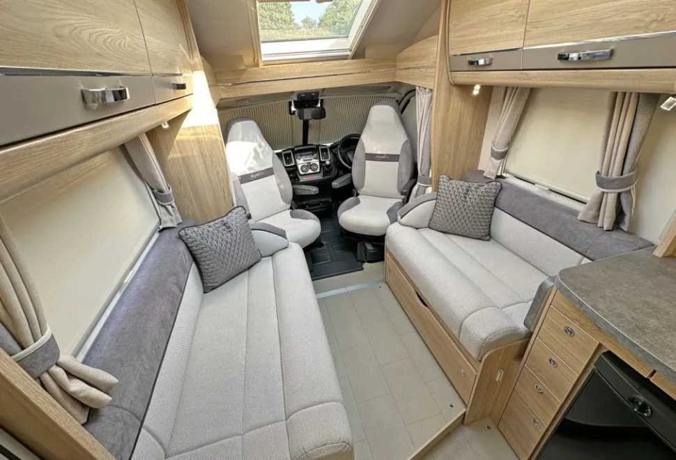 Elddis  Signature 185 2020