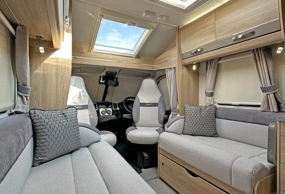 Elddis  Signature 185 2020