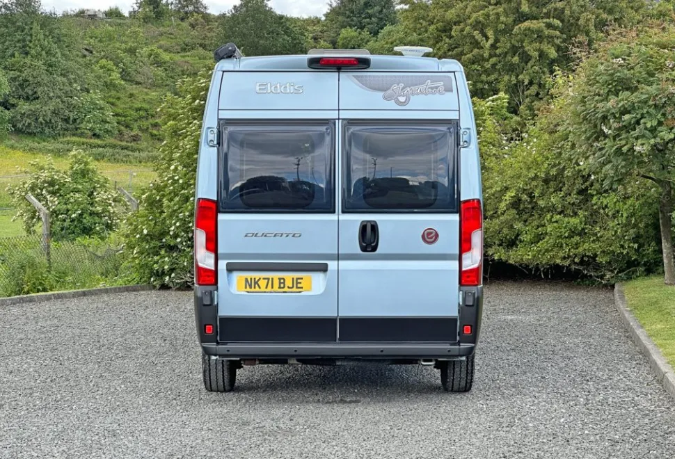 Elddis  Signature CV40 2021