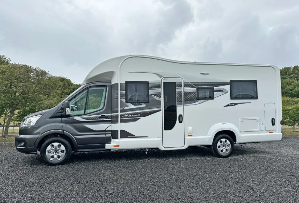 Swift  Voyager 574 2026