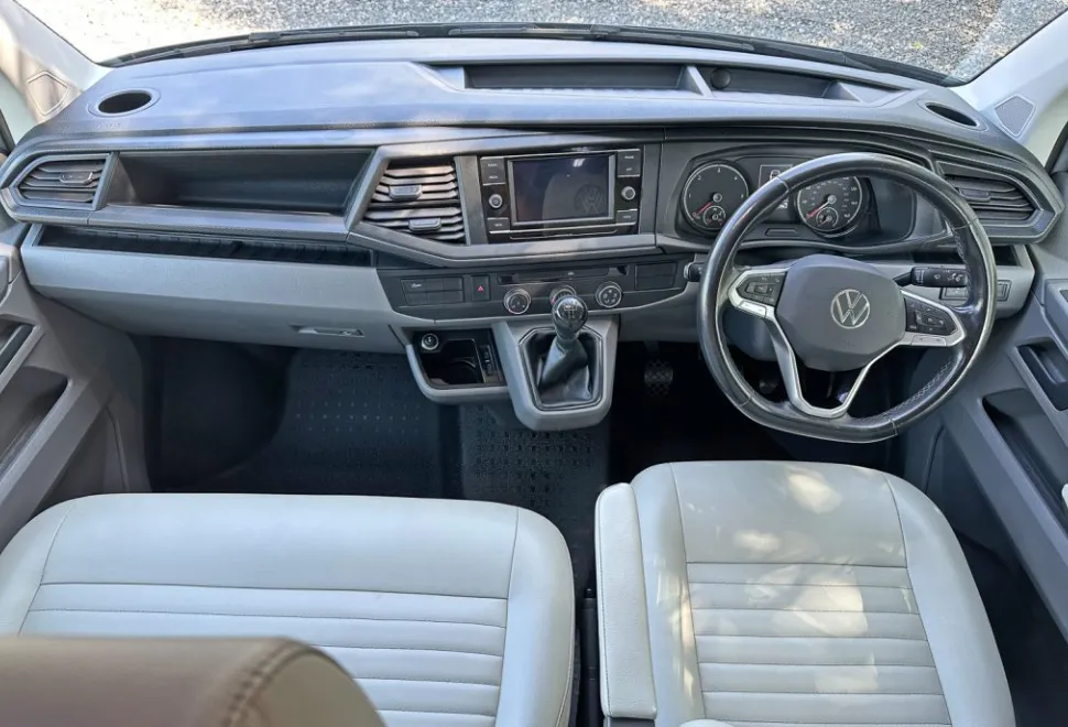 Volkswagen  Campervan 2021