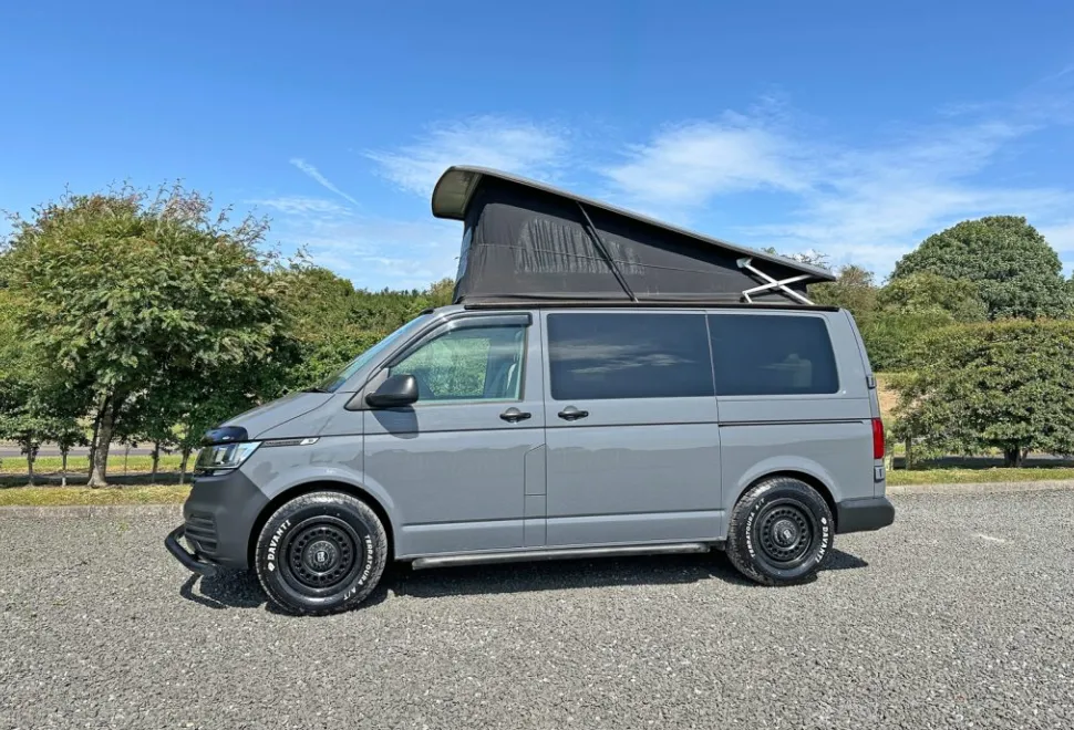 Volkswagen  Campervan 2021
