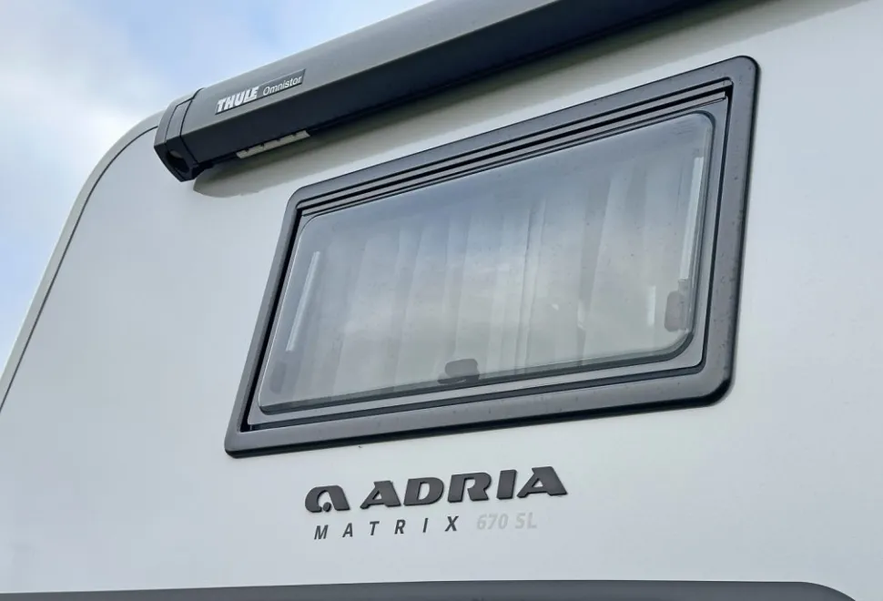 Adria  Matrix 60YR 670 SL 2026