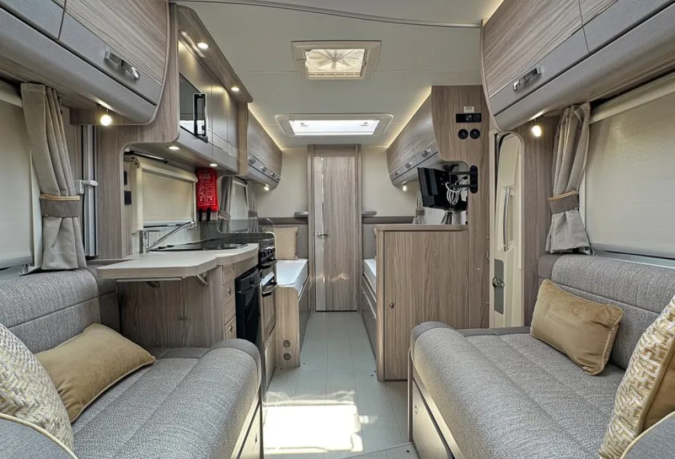 Elddis  Evolution 185 2022