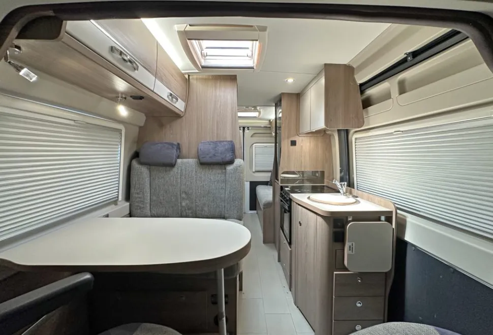 Elddis  Kensington CV40 2020