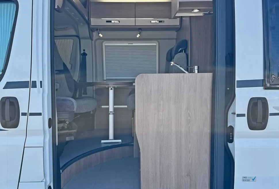 Elddis  Kensington CV40 2020