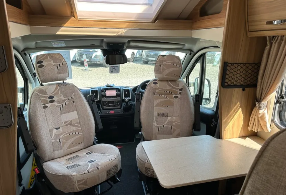 Elddis  Majestic 135 2015