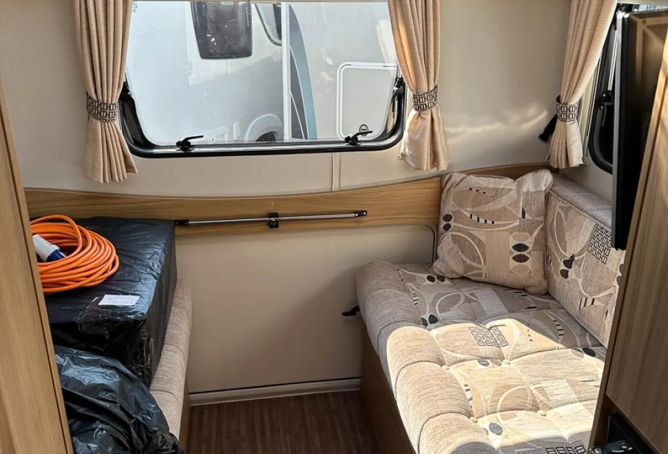 Elddis  Majestic 135 2015