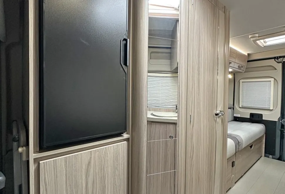 Elddis  Signature CV20 2024