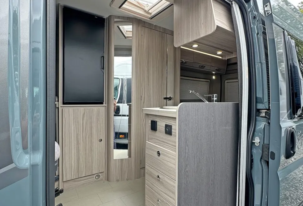 Elddis  Signature CV20 2024
