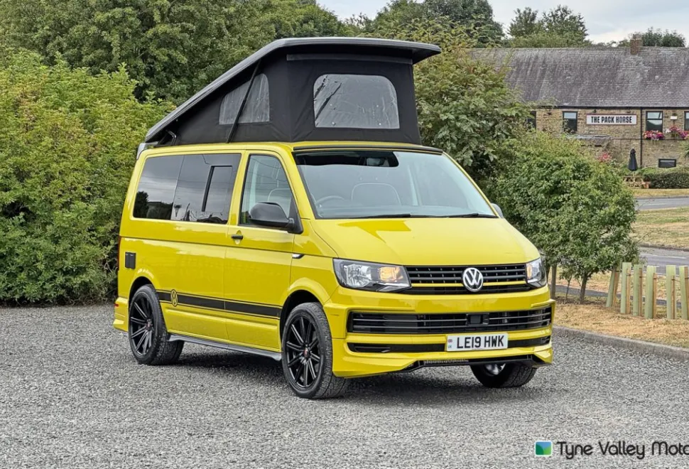 Volkswagen  Campervan 2019