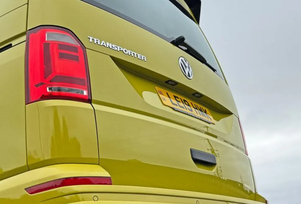 Volkswagen  Campervan 2019