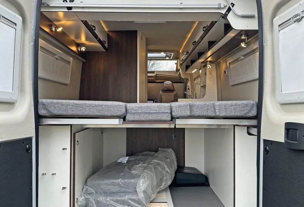 Globecar  Summit Prime 640 2025
